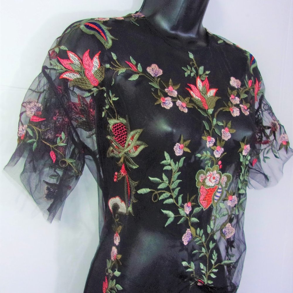 Dalia Black Sheer Floral Embroidered Blouse w/ Ruffle Sleeve M EUC